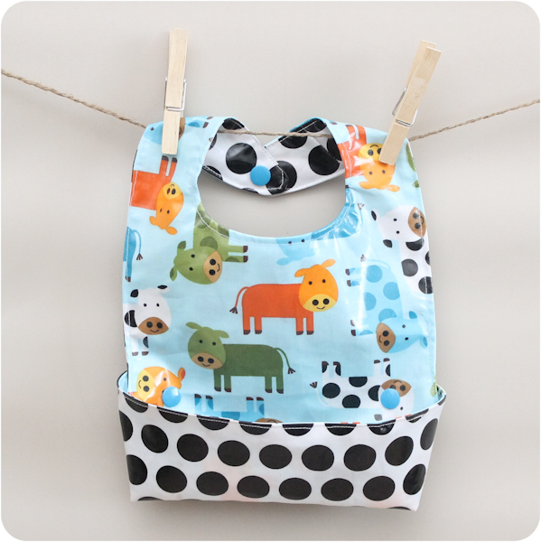 catch all bib with snaps