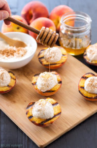 Grilled Peaches with Cinnamon