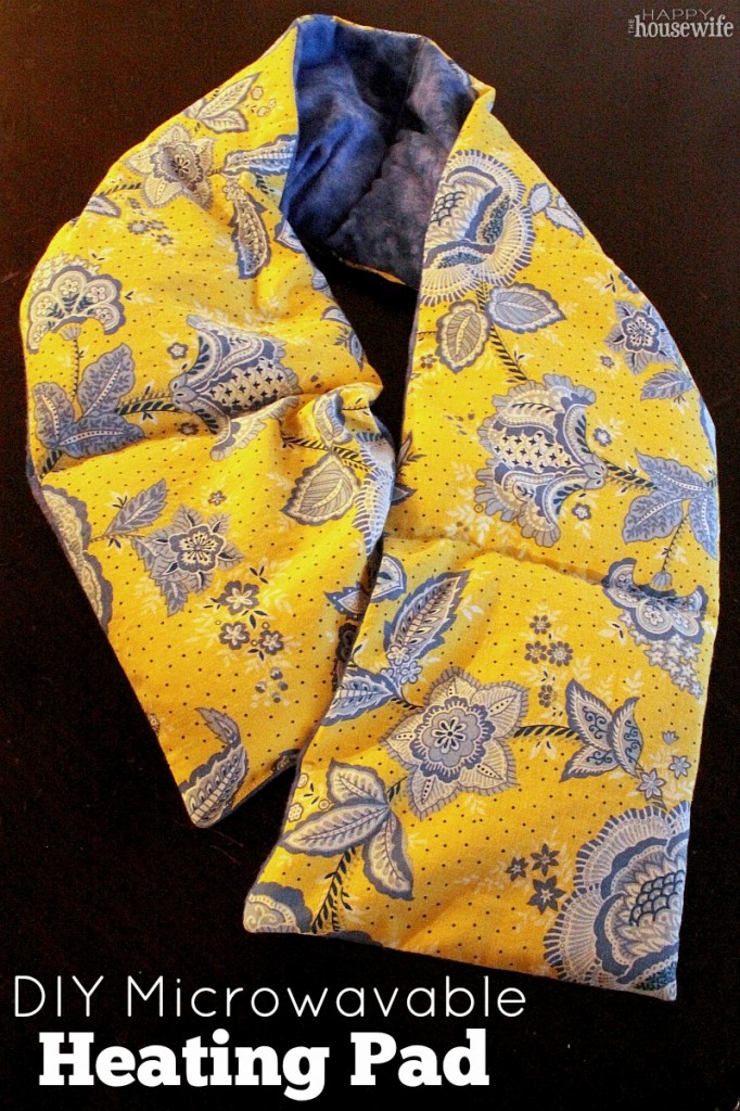 diy-microwavable-heating-pad-from-the-happy-housewife-682x1024